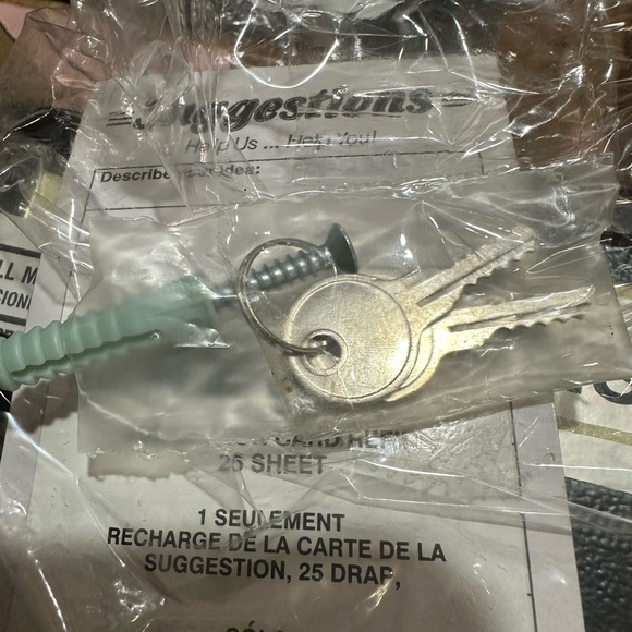 Gold: A Devotional by Crystal Lewis - Picture 3 of 10